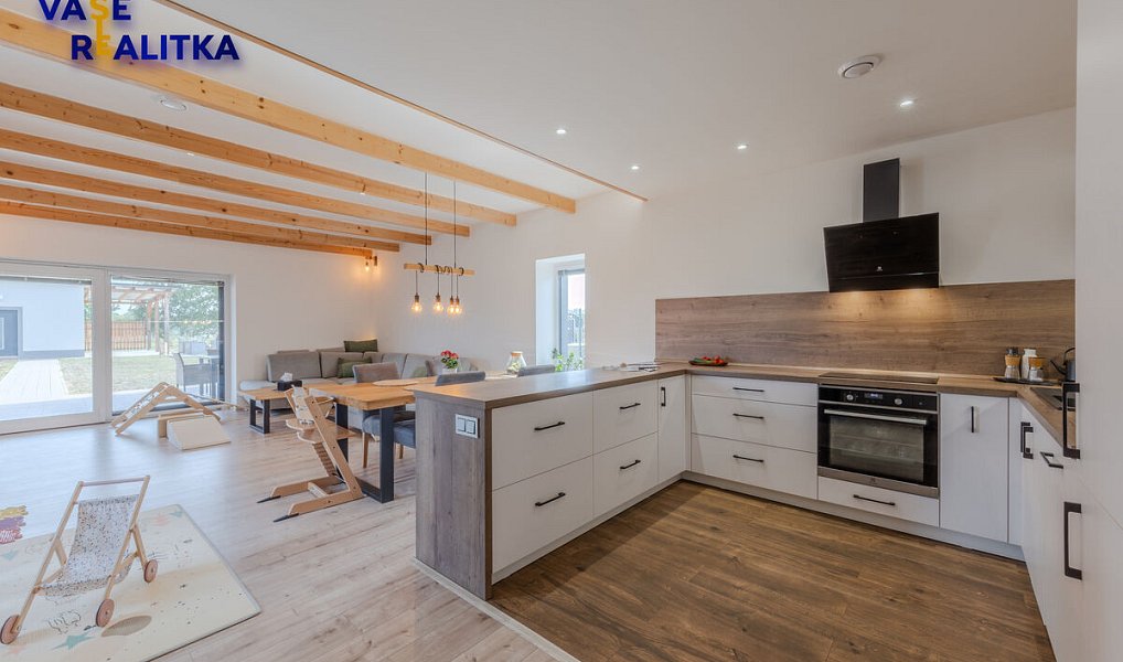 Prodej domu 153 m² s pozemkem 943 m², Pivín – náhled fotky 4