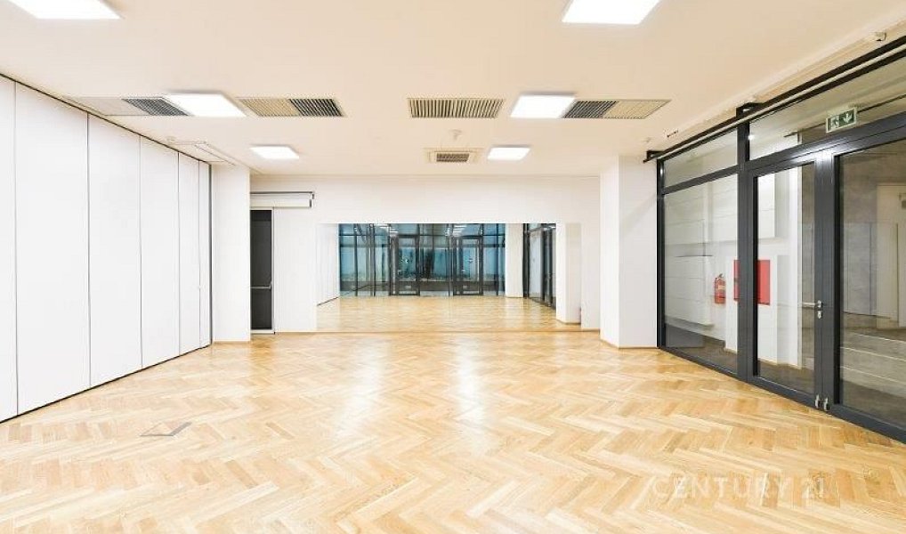 Pronájem kanceláře 719 m², Praha – náhled fotky 8