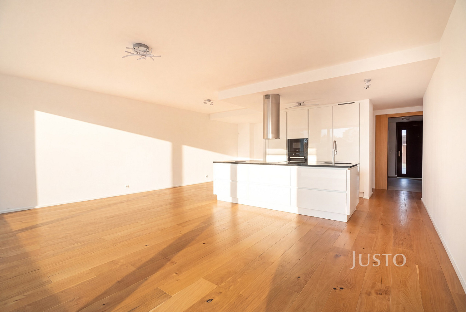 Prodej domu 279 m² s pozemkem 259 m² – fotografie 3