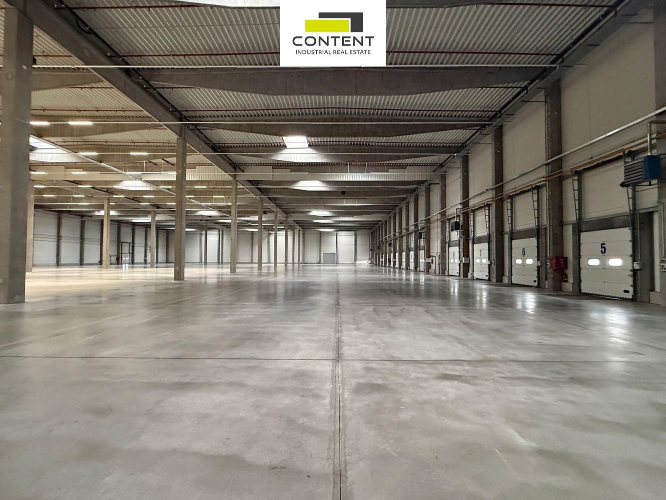 Pronájem skladovacích prostor 2 390 m²