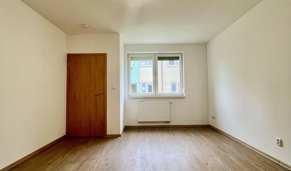 Pronájem bytu 1+kk 27 m², Ostrava – náhled fotky 6