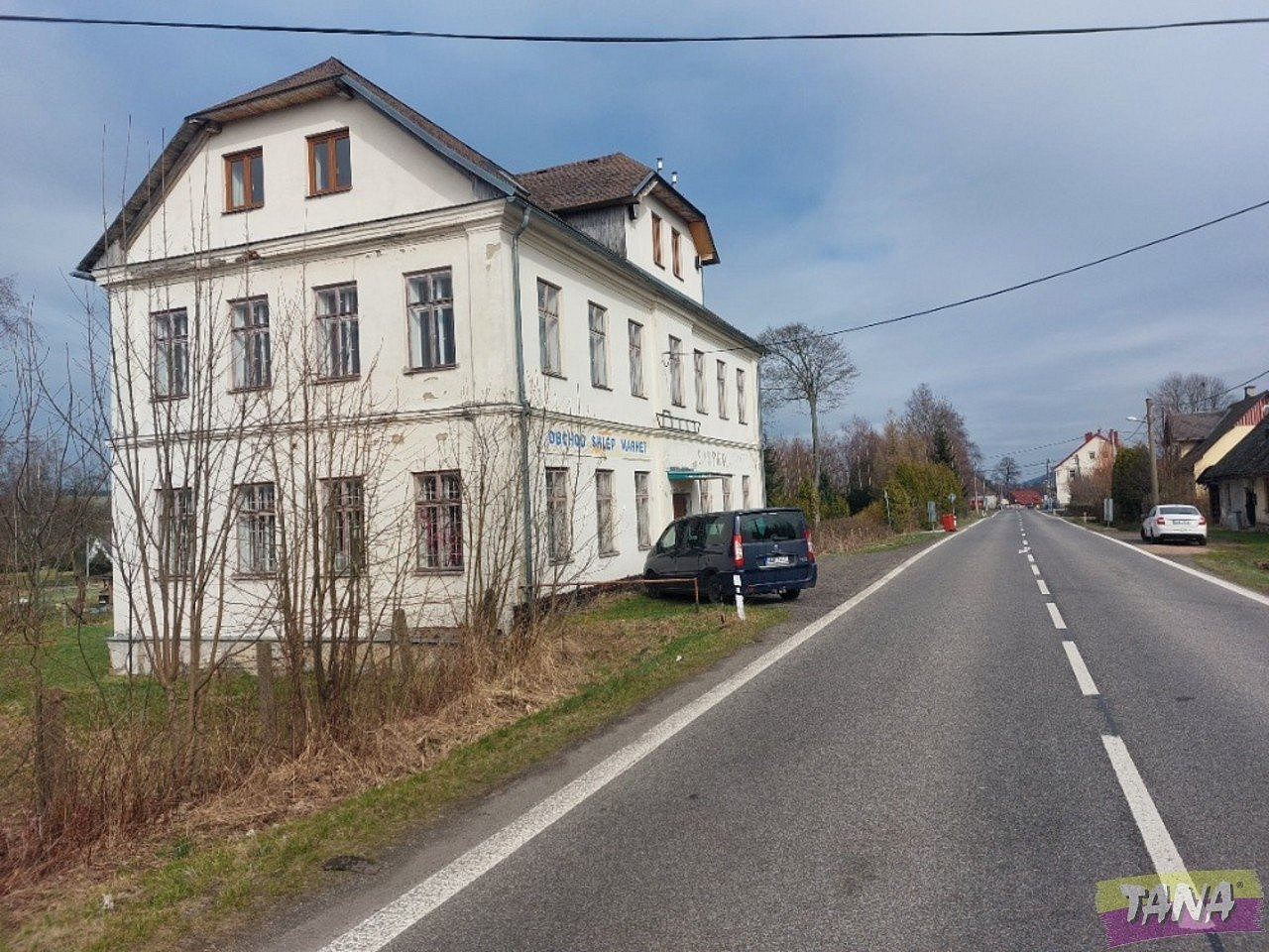 Prodej domu 670 m² s pozemkem 1 511 m²
