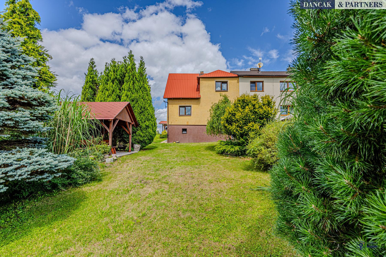 Prodej domu 206 m² s pozemkem 810 m² — photo 2
