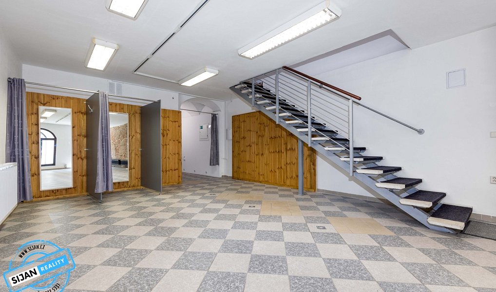 Prodej obchodních prostor 196 m², Kroměříž – náhled fotky 5