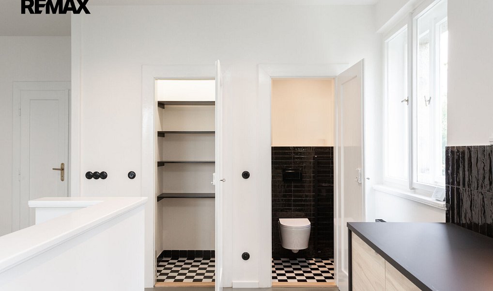 Pronájem bytu 2+kk 65 m², Praha – náhled fotky 7