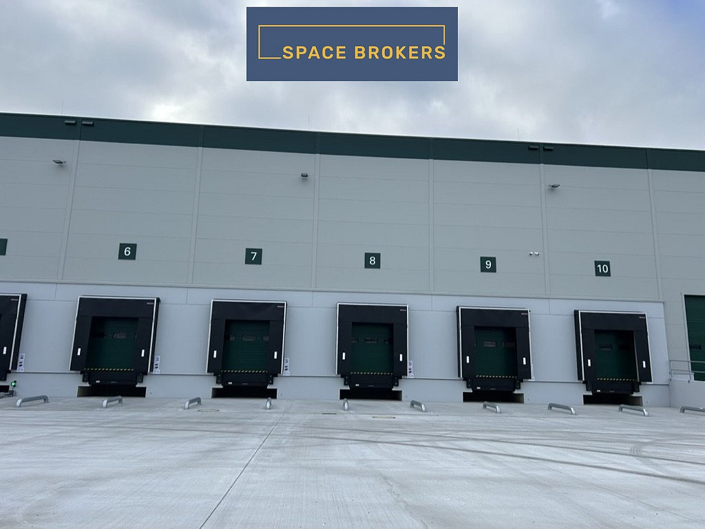 Pronájem skladovacích prostor 10 000 m²