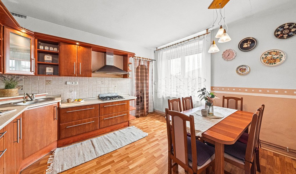 Prodej domu 176 m² s pozemkem 466 m², Plzeň – náhled fotky 13