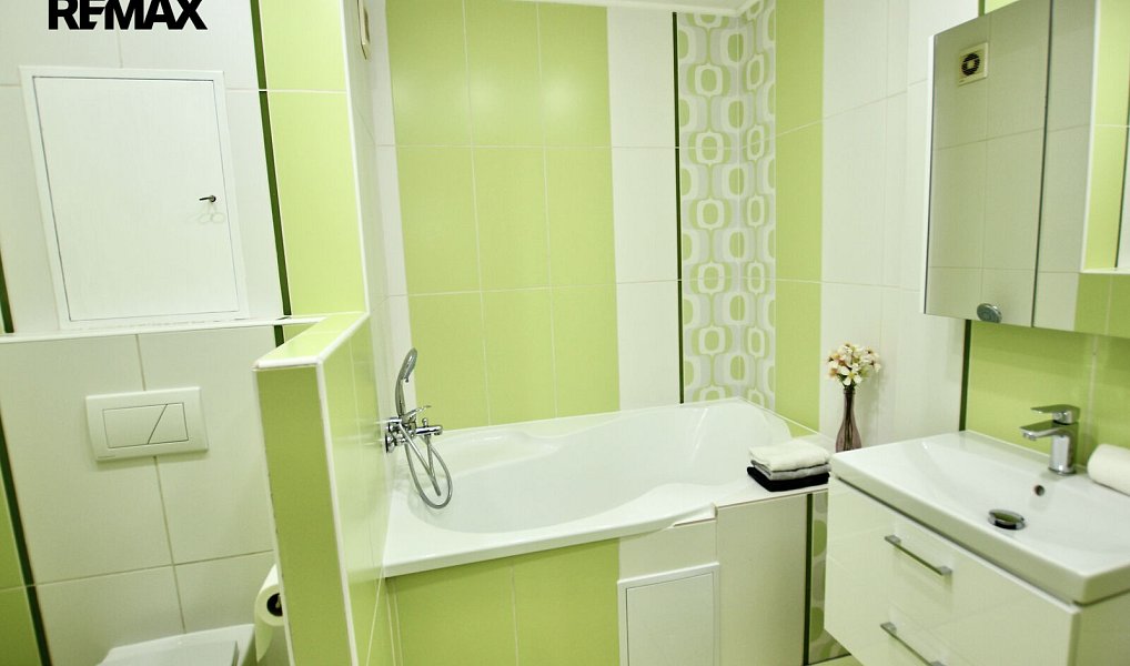 Pronájem bytu 3+kk 64 m², Loděnice – náhled fotky 12