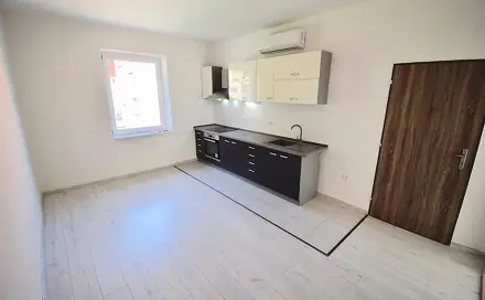 Pronájem bytu 2+1 63 m², Olšinky, Ústí nad Labem - Svádov