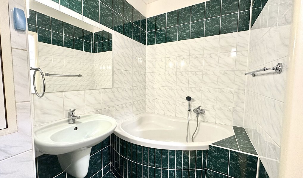 Prodej bytu 2+1 50 m², Vsetín – náhled fotky 5