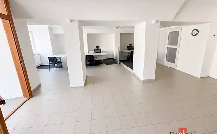 Pronájem kanceláře 180 m², Masarykovo náměstí, Rokycany - Střed