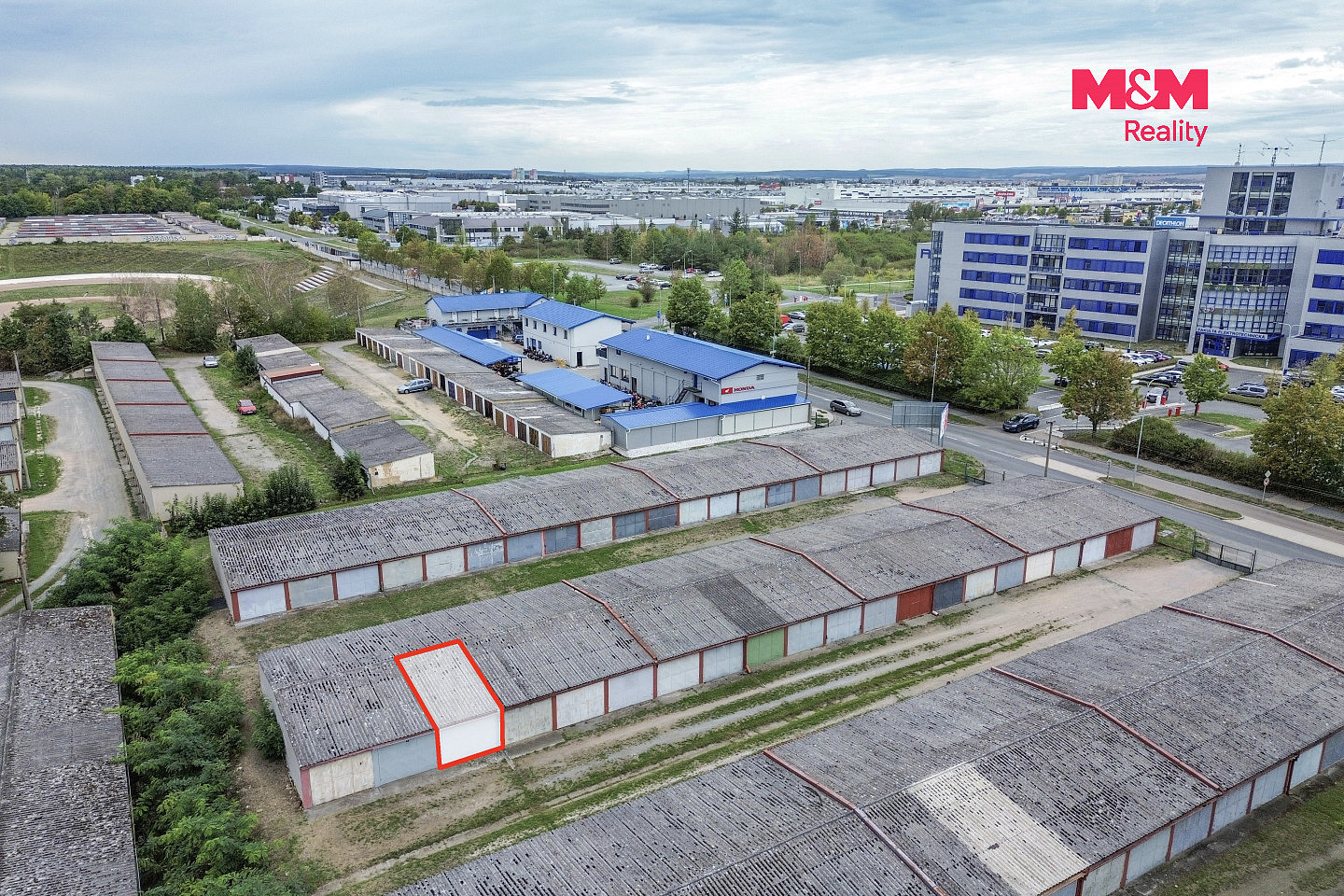 Prodej garáže, 18 m2, Plzeň, ul. Univerzitní – fotografie 3