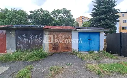 Garáže, Riegrova, Ústí nad Labem, Riegrova, Ústí nad Labem
