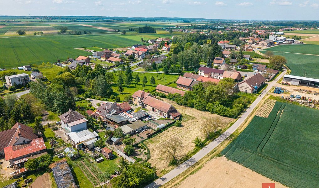 Prodej stavebního pozemku 2 242 m², Roudnice – náhled fotky 13
