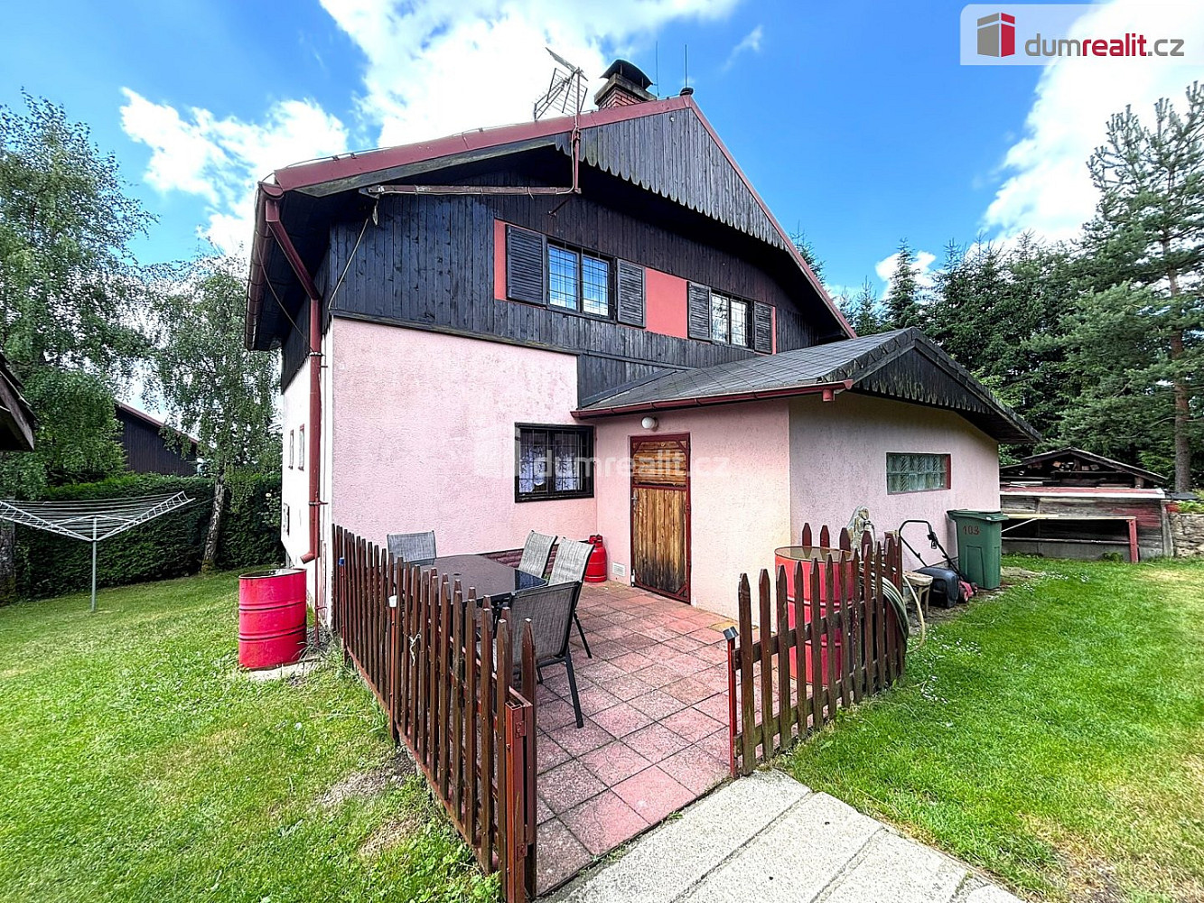 Prodej domu 130 m² s pozemkem 910 m²