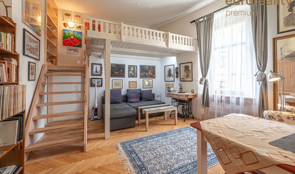 Prodej bytu 1+kk 25 m², Mariánské Lázně – náhled fotky 2