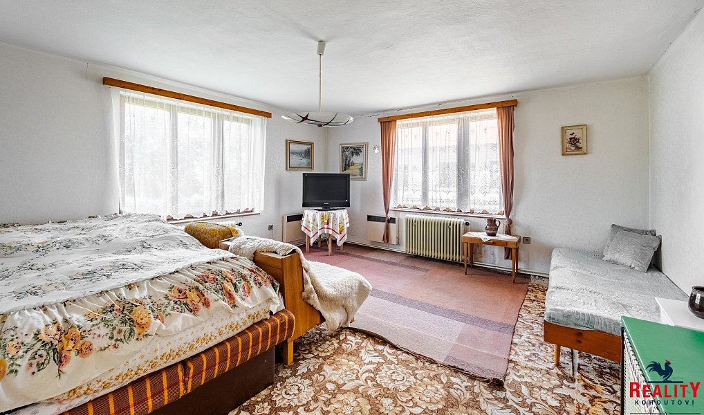 Prodej domu 143 m² s pozemkem 554 m², Roudná – náhled fotky 23