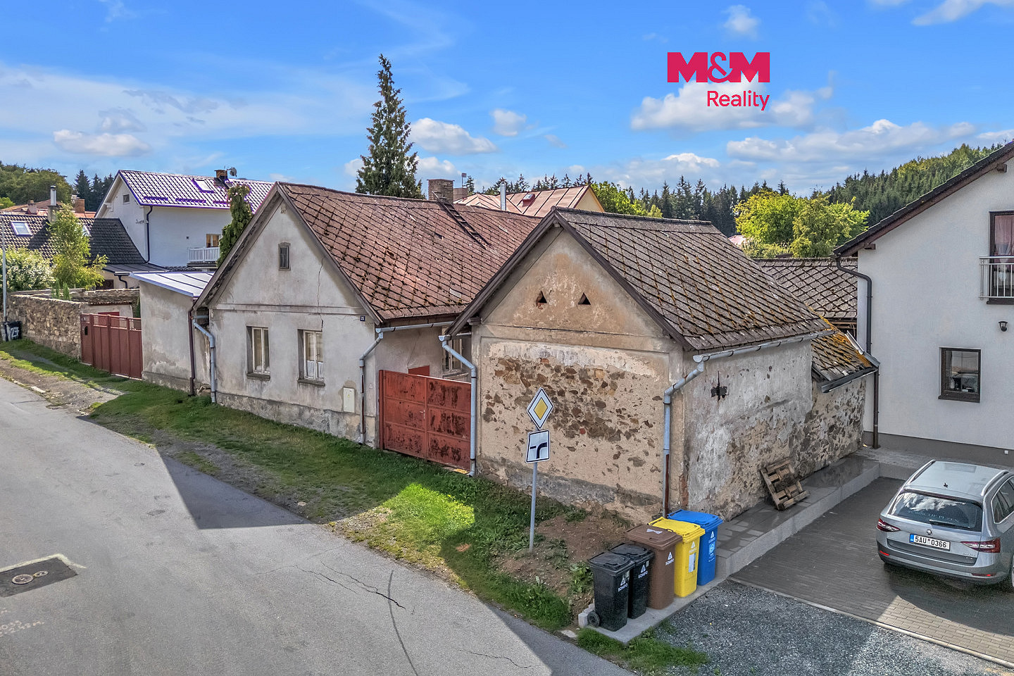 Prodej domu 75 m² s pozemkem 814 m²