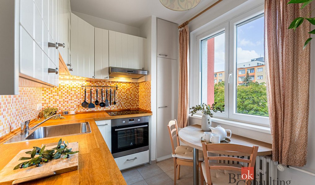 Prodej bytu 2+1, 49 m², Vokovice - Praha 6, Praha