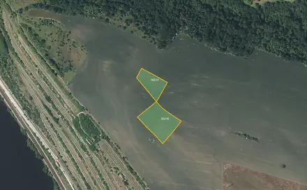 Prodej pole 5 033 m², Mělník