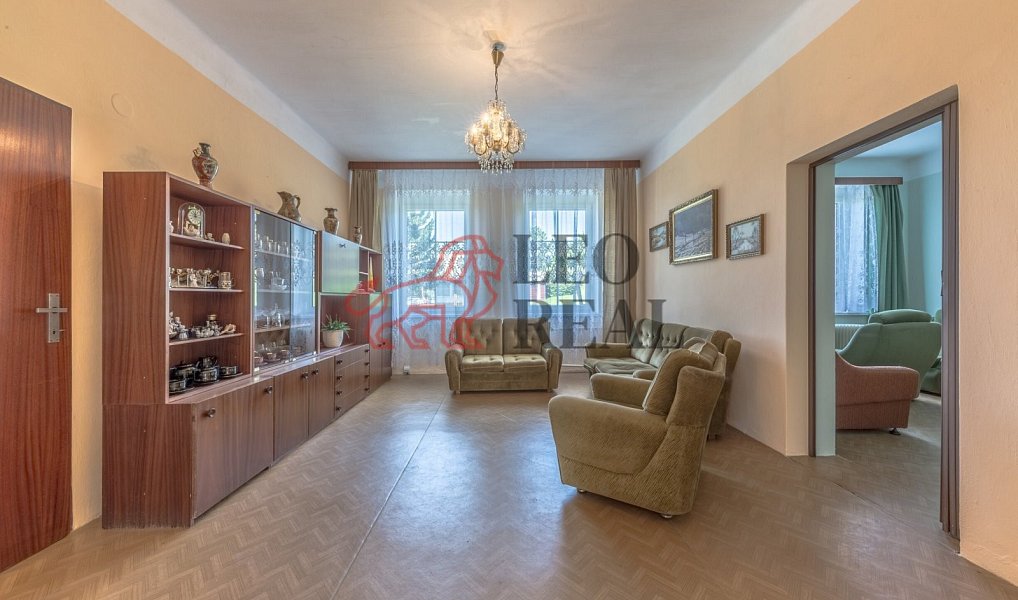 Prodej domu 250 m² s pozemkem 496 m², Rovensko pod Troskami – náhled fotky 4