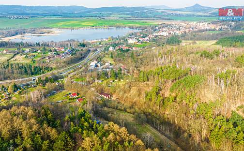 Prodej stavebního pozemku 10 875 m², Úštěk, okres Litoměřice