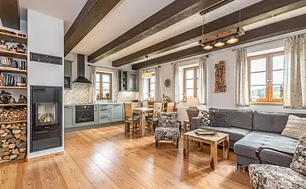 Prodej domu 293 m² s pozemkem 1 605 m², Albrechtice v Jizerských horách, okres Jablonec nad Nisou