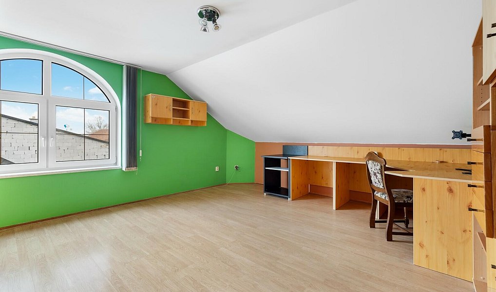 Prodej domu 449 m² s pozemkem 799 m², Kobylí – náhled fotky 19