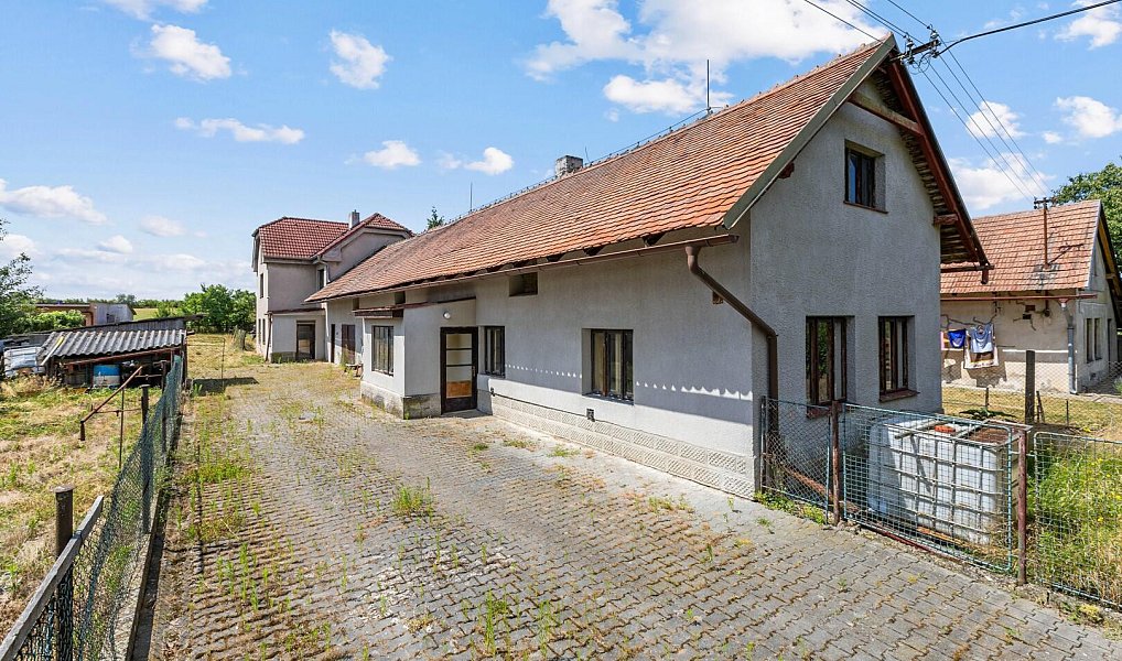 Prodej domu 173 m² s pozemkem 1 213 m², Voleč – náhled fotky 2