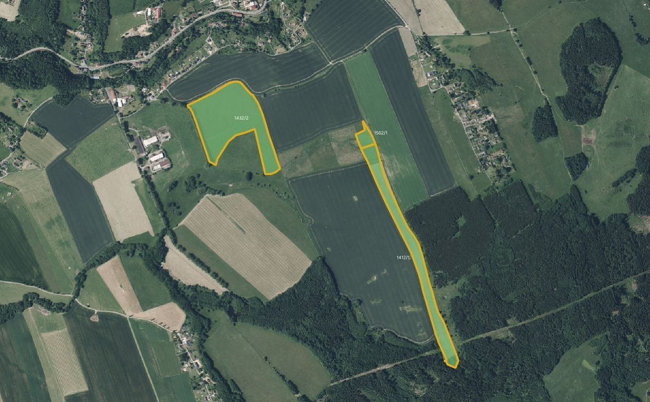 Prodej pole 143 269 m²