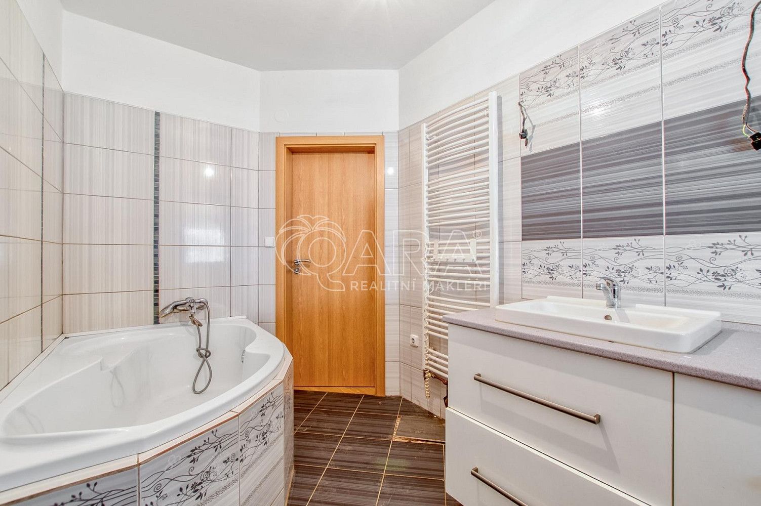 Prodej domu 93 m² s pozemkem 3 731 m² — photo 4