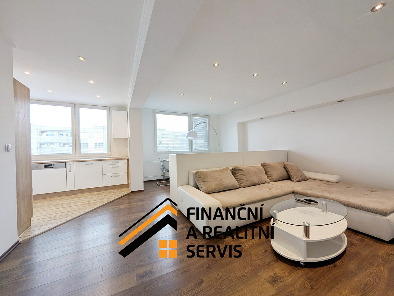 Pronájem bytu 3+1 84 m² – fotografie 2