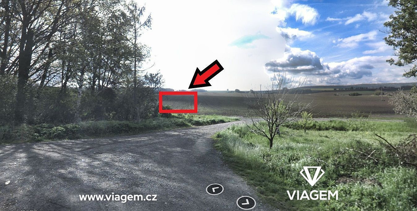 Prodej pole 930 m²