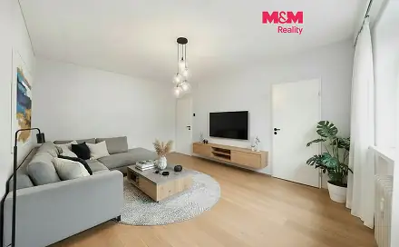 Prodej bytu 2+1 50 m², 9. května, Vyškov - Vyškov-Předměstí