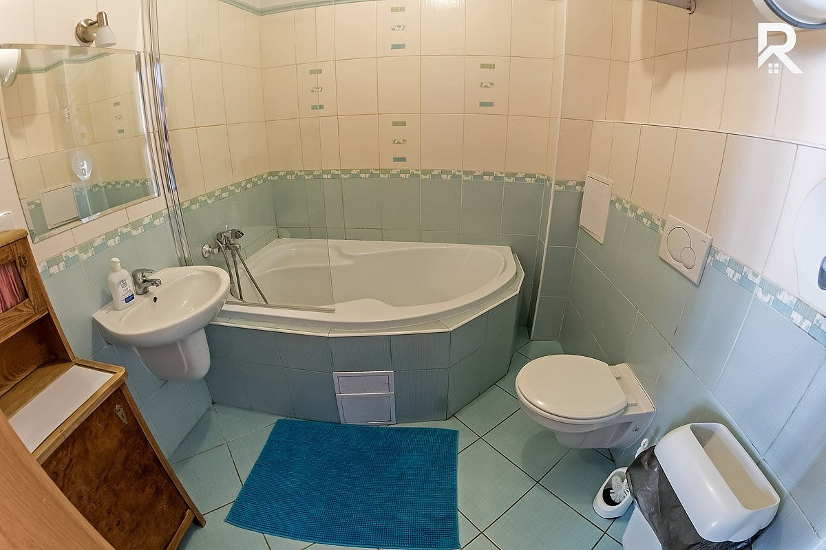 Pronájem ubytovacího objektu 220 m² — photo 4