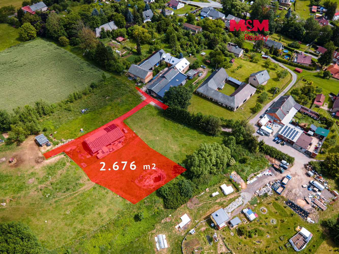 Prodej stavebního pozemku 2 676 m²