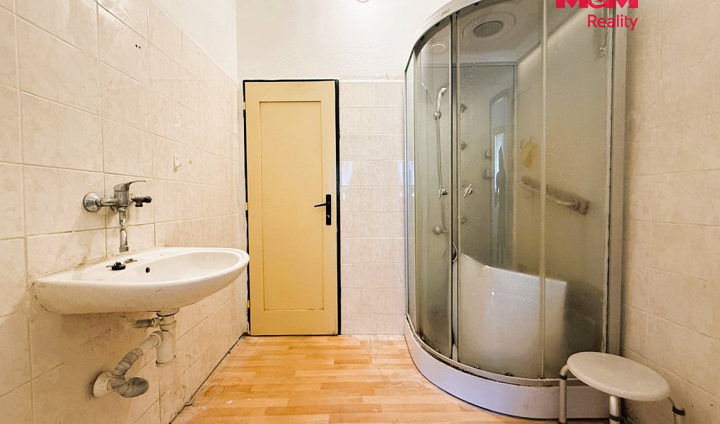 Prodej domu 450 m² s pozemkem 345 m², Pulečný – náhled fotky 8