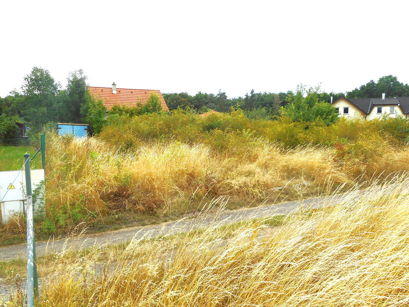 Prodej stavebního pozemku 500 m² – fotografie 2
