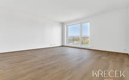 Pronájem bytu 1+kk 39 m²
