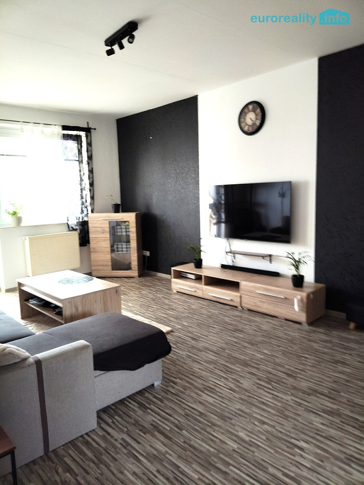 Prodej bytu 2+1 73 m² — photo 2