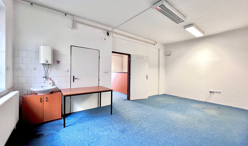 Pronájem skladovacích prostor 135 m², Turnov – náhled fotky 11
