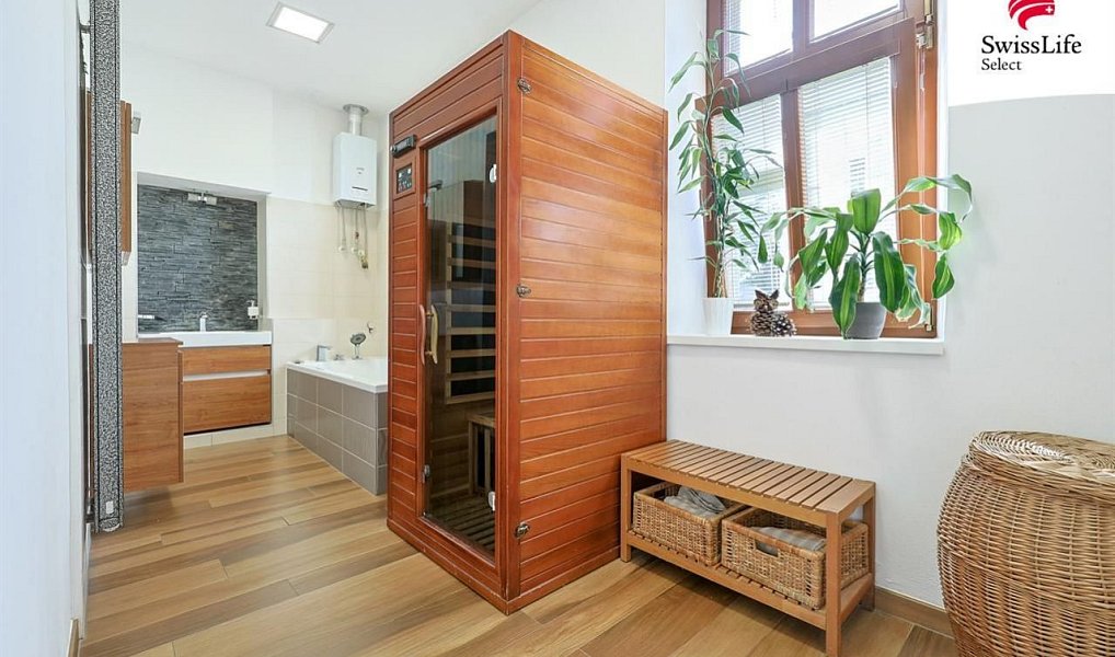 Prodej domu 480 m² s pozemkem 963 m², Plzeň – náhled fotky 8