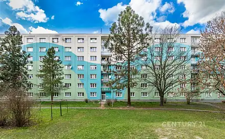 Prodej bytu 3+1 78 m², Smrková, Plzeň - Doubravka