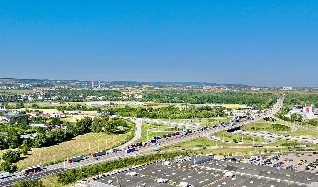 Prodej komerčního pozemku 35 094 m², Brno – náhled fotky 12