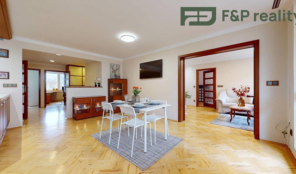 Prodej bytu 6+kk 130 m², Poděbrady – náhled fotky 14