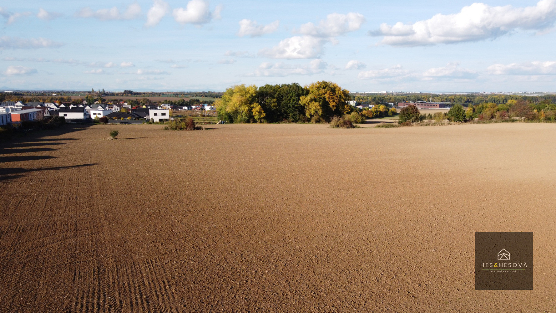 Prodej pole 14 890 m² – fotografie 4