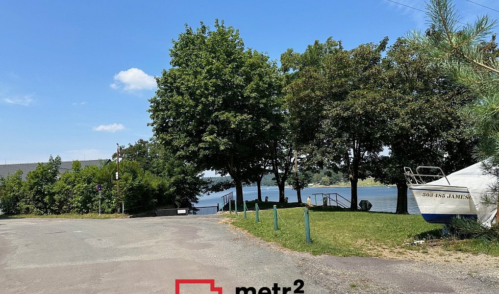 Prodej stavebního pozemku 299 m², Štítary – náhled fotky 8