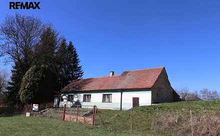 Prodej domu 90 m² s pozemkem 4 793 m², Podbořanská, Vroutek, okres Louny