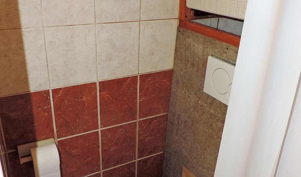 Prodej domu 250 m² s pozemkem 1 290 m², Peč – náhled fotky 8