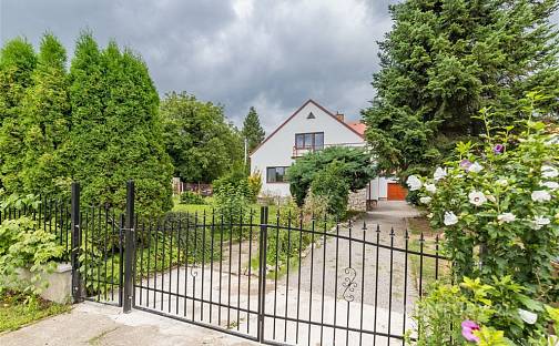 Prodej domu 210 m² s pozemkem 983 m², Tyršova, Týnec nad Labem, okres Kolín